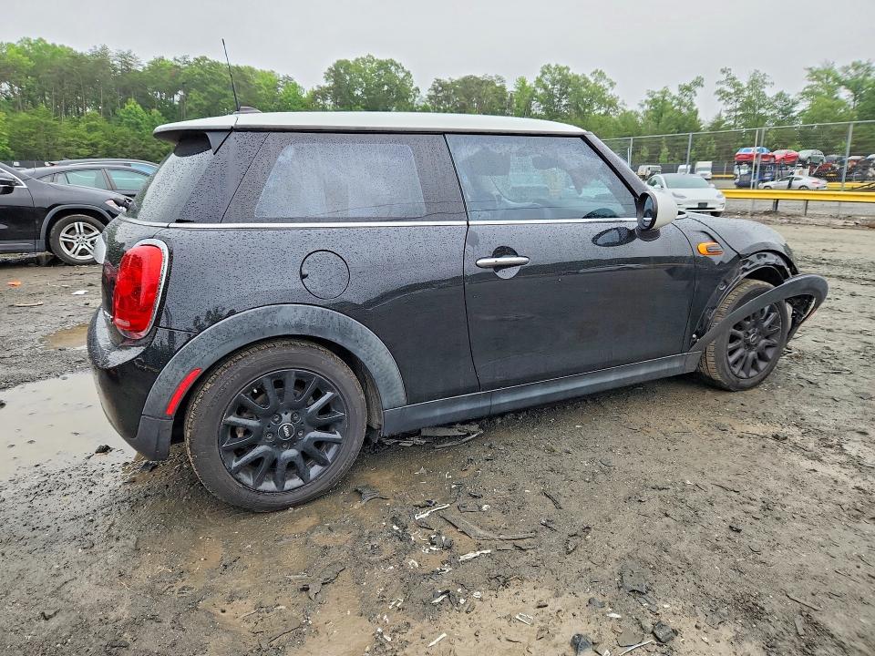 Photo 3 from auction – 2015 MINI COOPER with VIN WMWXM5C58FT941983