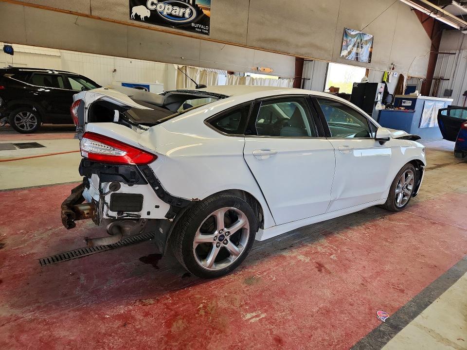 صورة رقم 3 من المزاد - 2016 FORD FUSION مع VIN 3FA6P0G77GR221233