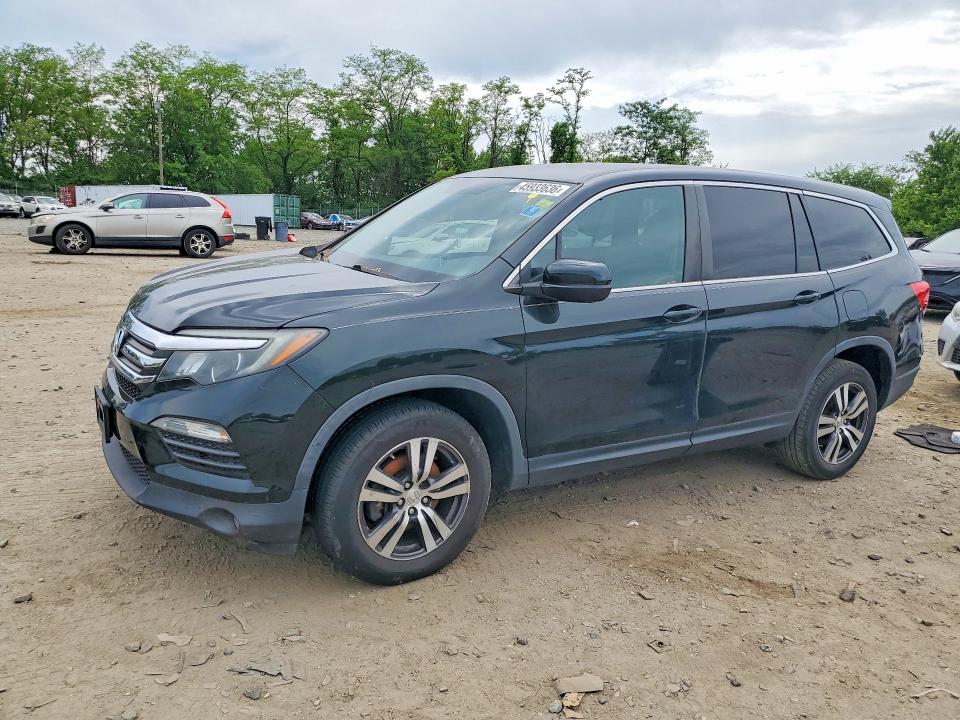 HONDA PILOT 2018 with VIN 5FNYF6H37JB036631 - Photo from auction