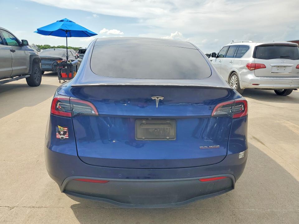 Foto 6 de la subasta – 2022 TESLA MODEL Y con VIN 7SAYGDEF8NF313067