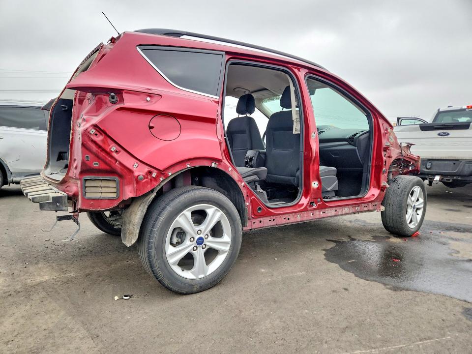 Photo 3 from auction – 2016 FORD ESCAPE with VIN 1FMCU0GX1GUC38345