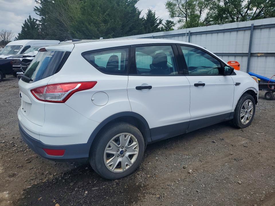 Photo 3 from auction – 2014 FORD ESCAPE with VIN 1FMCU0F73EUB56311