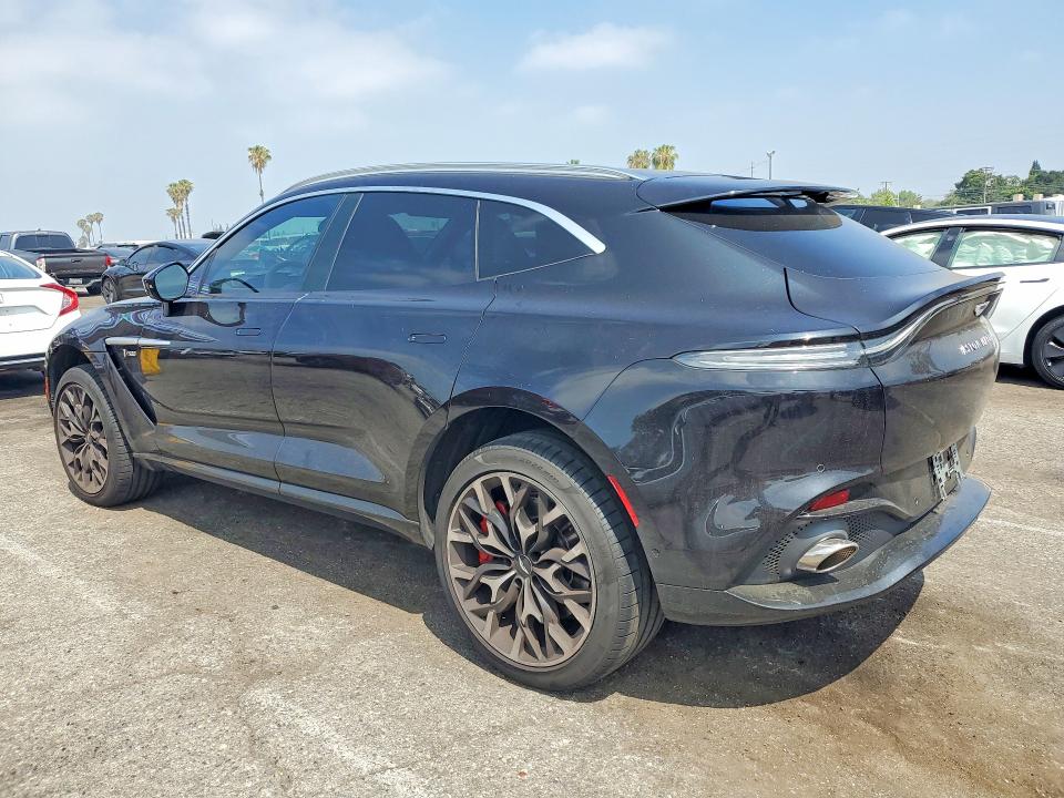Фото 2 с аукциона – 2021 ASTON MARTIN DBX с VIN SCFVUJAW9MTV01008