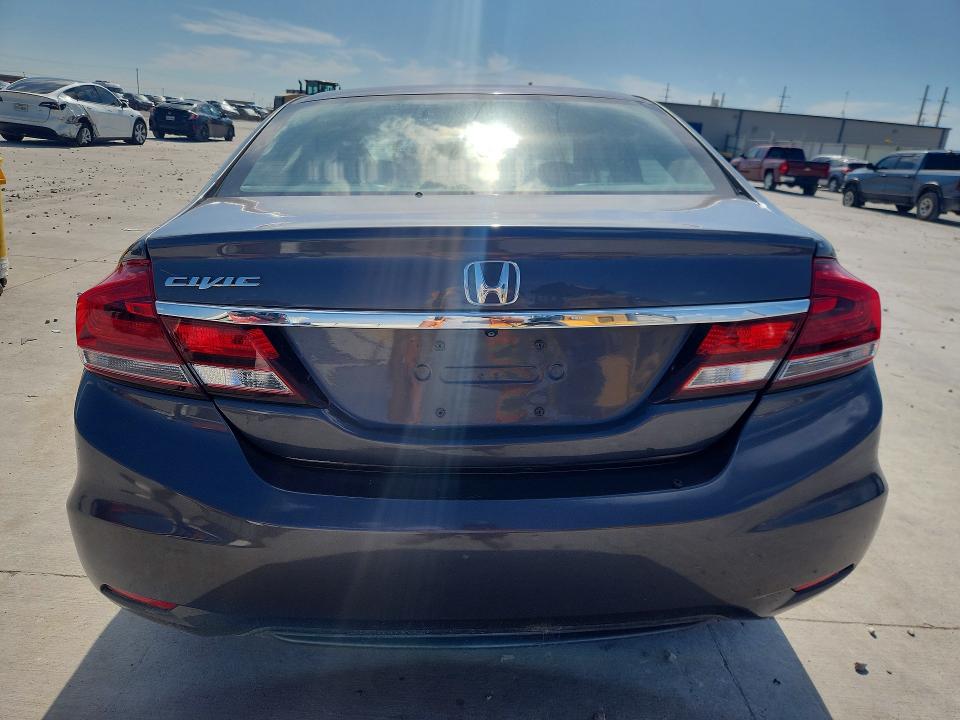 Photo 6 from auction – 2015 HONDA CIVIC with VIN 19XFB2F77FE264708