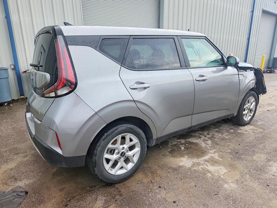 Photo 3 from auction – 2025 KIA SOUL with VIN KNDJ23AU0S7943632