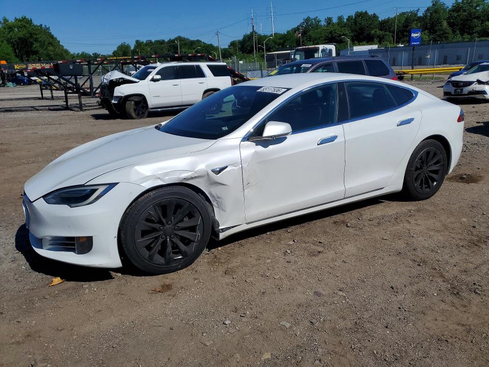 TESLA MODEL S 2017 with VIN 5YJSA1E18HF190043 - Photo from auction