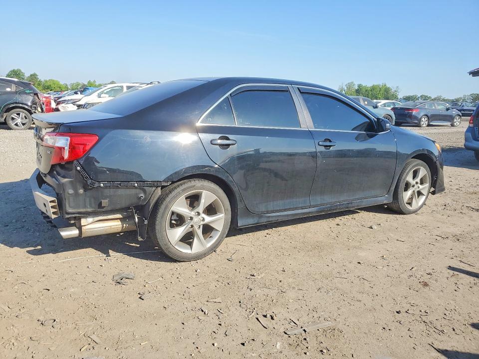 Photo 3 from auction – 2014 TOYOTA CAMRY with VIN 4T1BF1FK5EU828823