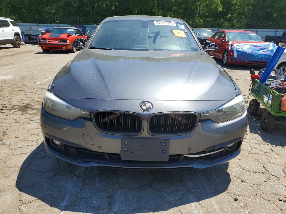Photo 5 from auction – 2016 BMW 328 with VIN WBA8E9C51GK643551