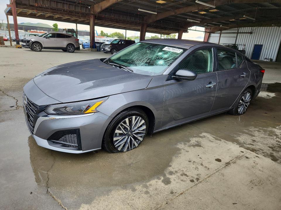 NISSAN ALTIMA 2025 with VIN 1N4BL4DV6SN349575 - Photo from auction
