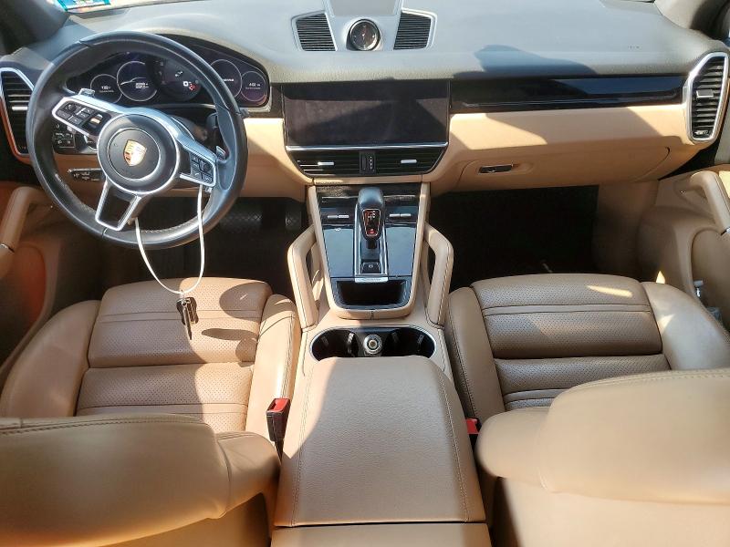 Photo 8 from auction – 2020 PORSCHE CAYENNE with VIN WP1AA2AY1LDA01154