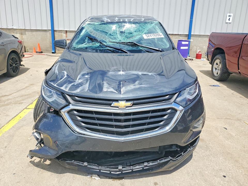 Photo 5 from auction – 2020 CHEVROLET EQUINOX with VIN 2GNAXJEV8L6263804