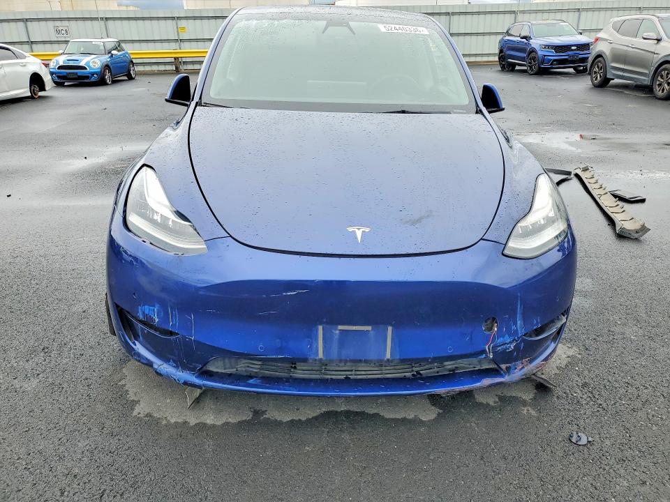 Photo 5 from auction – 2021 TESLA MODEL Y with VIN 5YJYGDEE1MF183331
