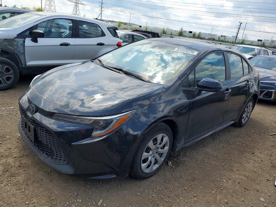 TOYOTA COROLLA 2022 with VIN 5YFEPMAE8NP332199 - Photo from auction