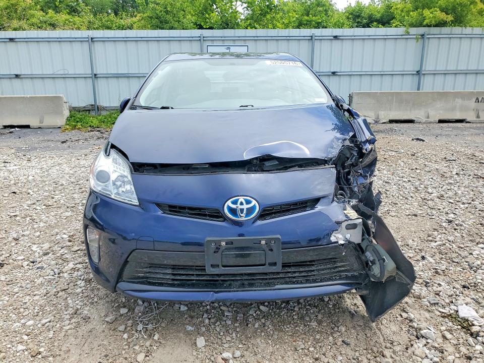 Photo 5 from auction – 2015 TOYOTA PRIUS with VIN JTDKN3DUXF1982518