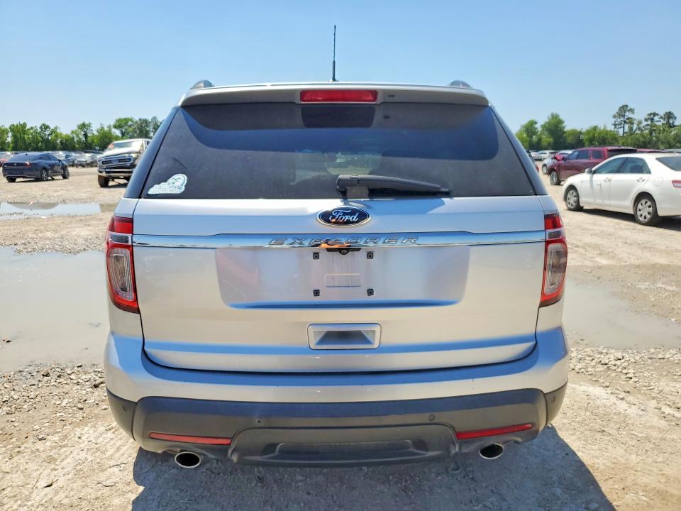 Photo 6 from auction – 2014 FORD EXPLORER with VIN 1FM5K7F84EGB12056