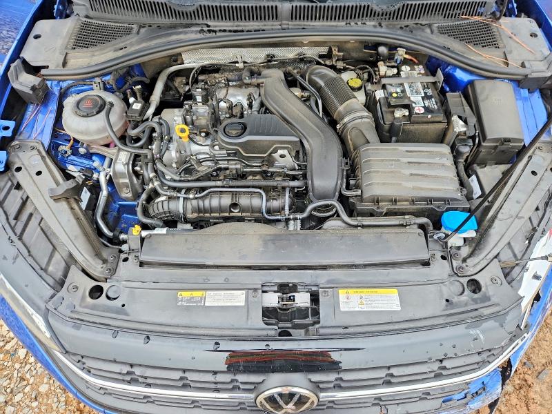Photo 11 from auction – 2023 VOLKSWAGEN JETTA with VIN 3VWBM7BUXPM010741