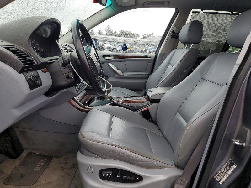 Photo 7 from auction – 2003 BMW X5 with VIN 5UXFA53593LV75968