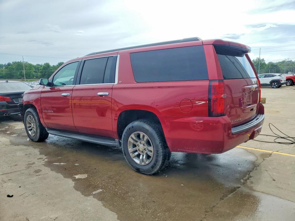 Photo 2 from auction – 2015 CHEVROLET SUBURBAN with VIN 1GNSKJKC3FR574345