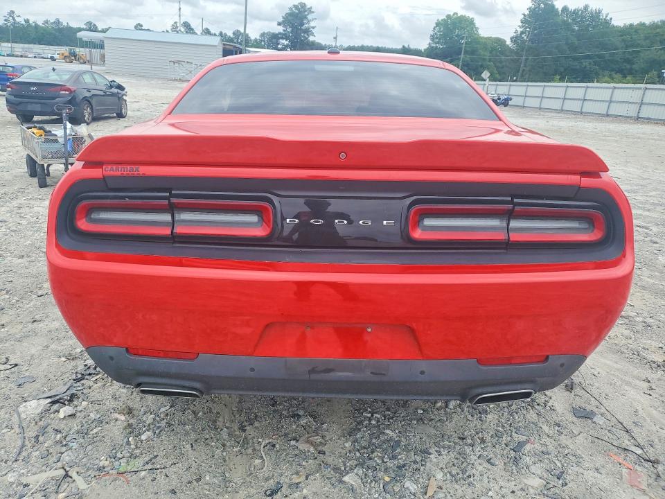 Photo 6 from auction – 2018 DODGE CHALLENGER with VIN 2C3CDZAG7JH116220