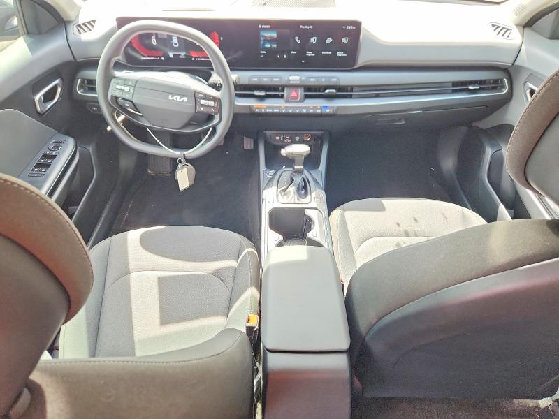 Photo 8 from auction – 2025 KIA K4 with VIN 3KPFT4DE5SE084034