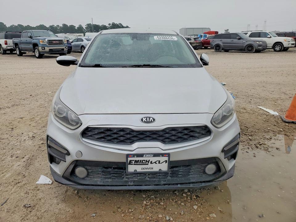 Photo 5 from auction – 2019 KIA FORTE with VIN 3KPF24AD0KE102177