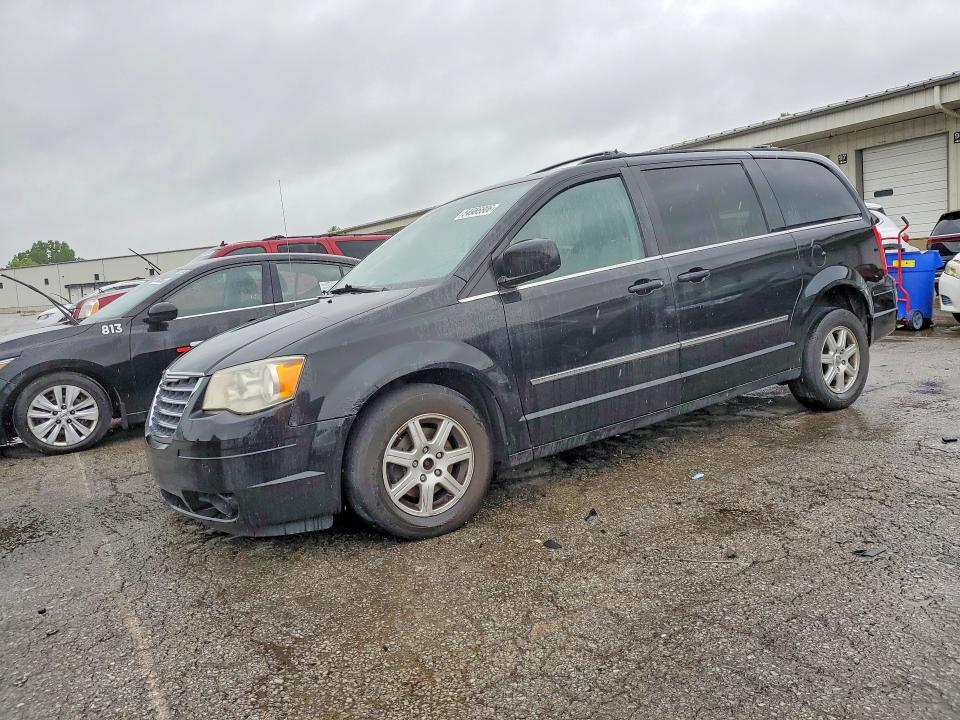 2010 CHRYSLER TOWN & COUNTRY - Търг №54965806