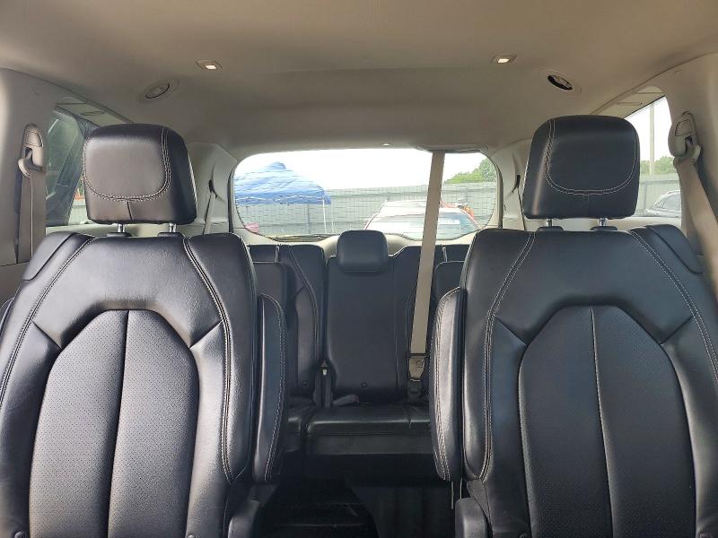 Photo 10 from auction – 2020 CHRYSLER VOYAGER with VIN 2C4RC1DG5LR181974