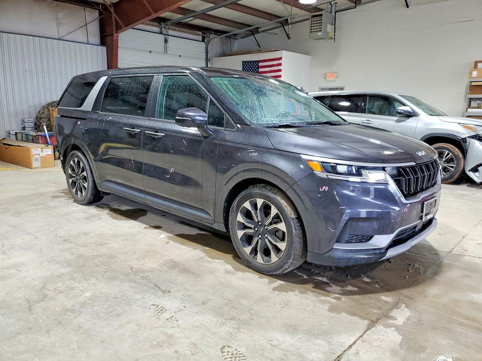 Photo 4 from auction – 2022 KIA CARNIVAL with VIN KNDNC5H34N6096941