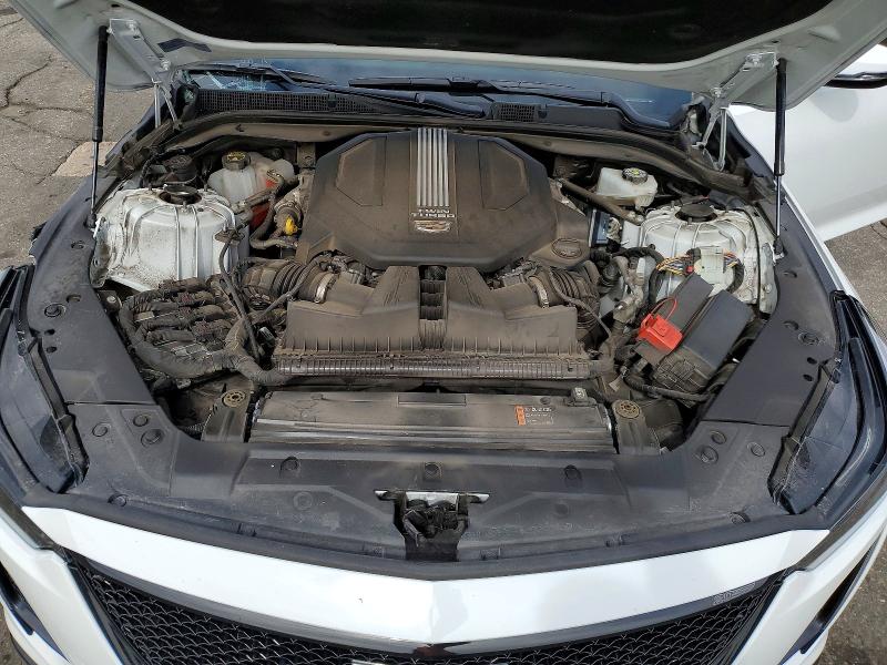 Photo 11 from auction – 2024 CADILLAC CT5-V with VIN 1G6DV5RW0R0116502