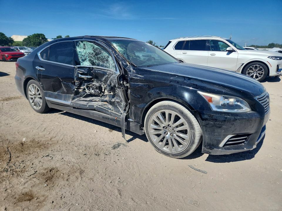Photo 4 from auction – 2017 LEXUS LS with VIN JTHBL5EF1H5144714