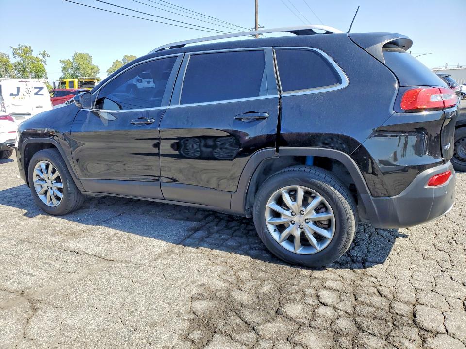 Photo 2 from auction – 2018 JEEP CHEROKEE with VIN 1C4PJMDB4JD567661