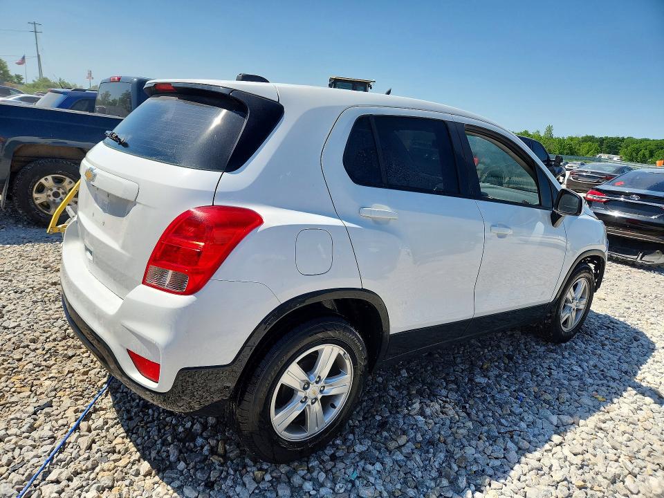 Photo 3 from auction – 2020 CHEVROLET TRAX with VIN KL7CJKSB7LB041512