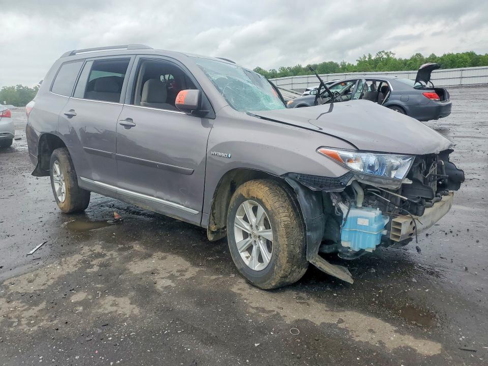 Photo 4 from auction – 2012 TOYOTA HIGHLANDER with VIN JTEBC3EH3C2005097