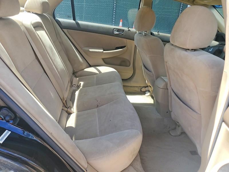 Photo 10 from auction – 2007 HONDA ACCORD with VIN JHMCM56357C013141