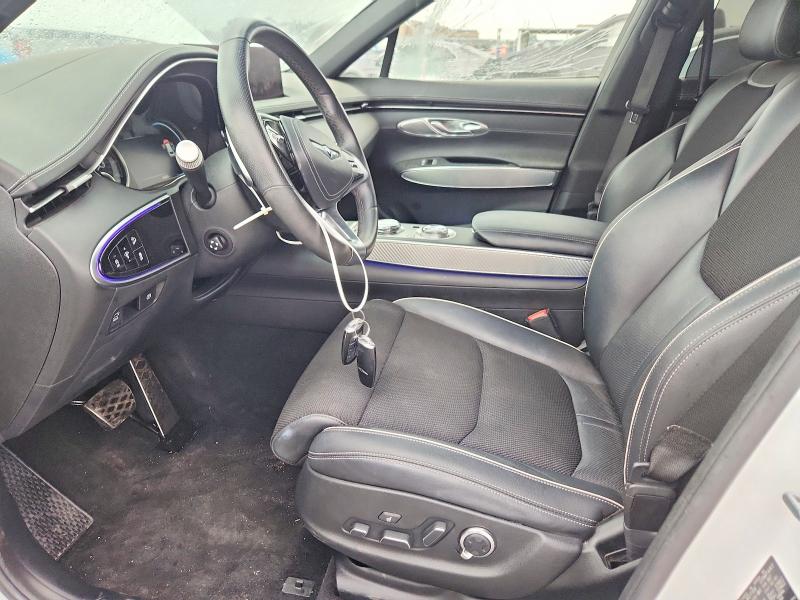 Photo 7 from auction – 2022 GENESIS GV70 with VIN KMUMADTB7NU050653