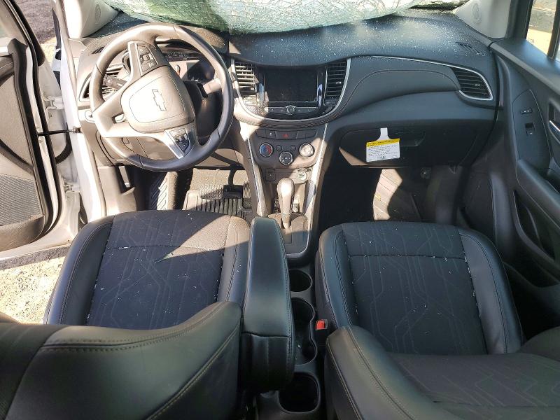 Photo 8 from auction – 2020 CHEVROLET TRAX with VIN KL7CJPSB1LB074499