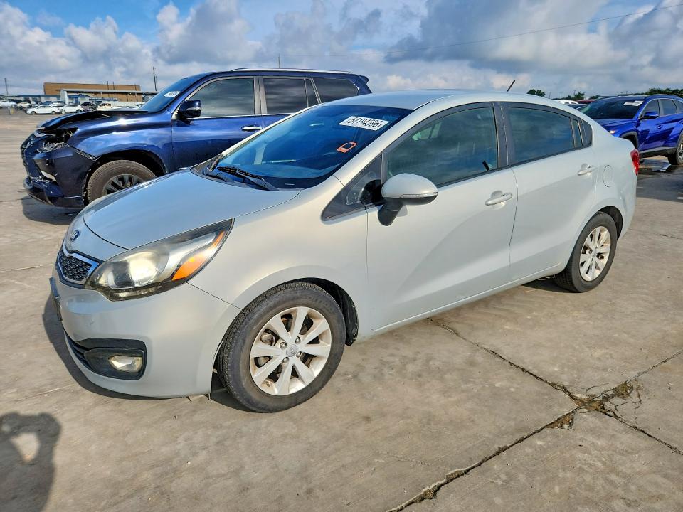 KIA RIO 2013 with VIN KNADN4A38D6147556 - Photo from auction