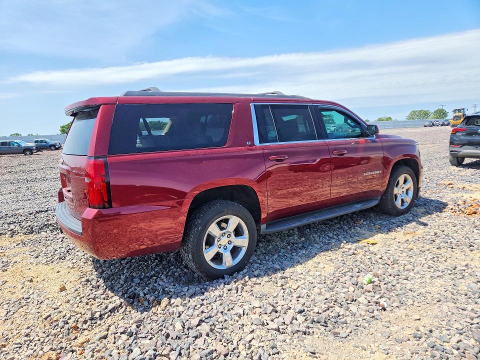 Photo 3 from auction – 2016 CHEVROLET SUBURBAN with VIN 1GNSCHKC5GR155176
