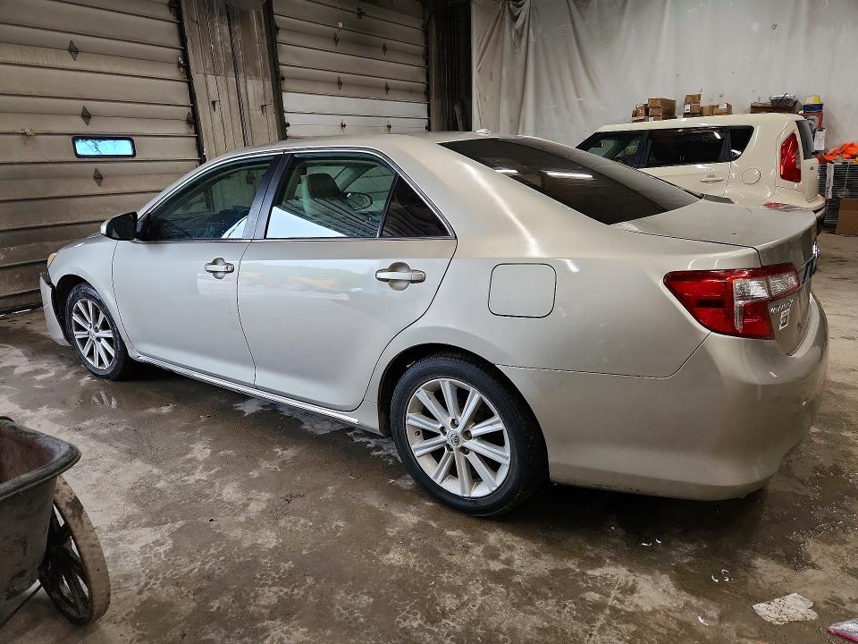 Photo 2 from auction – 2014 TOYOTA CAMRY with VIN 4T1BK1FK8EU027590