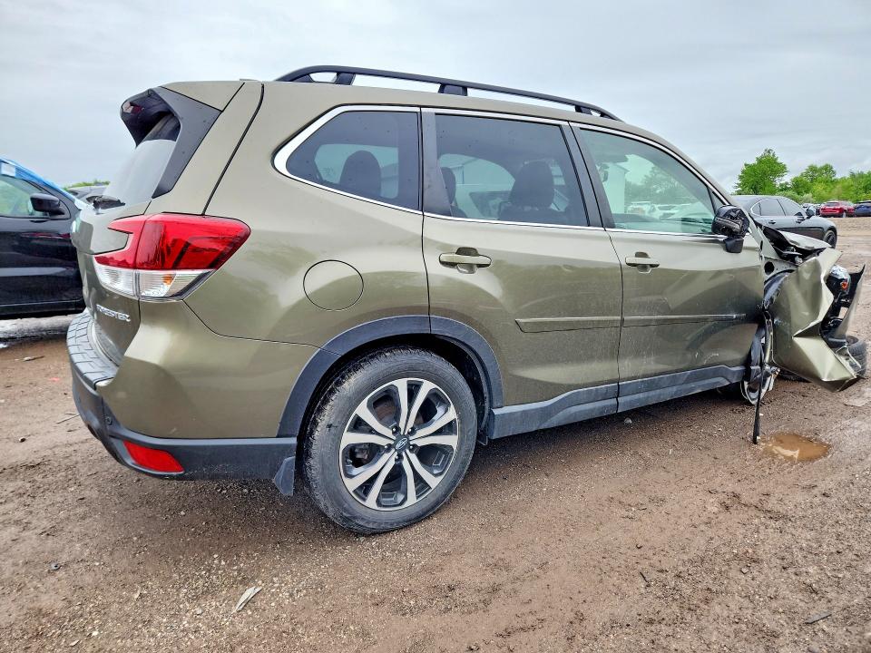 Photo 3 from auction – 2023 SUBARU FORESTER with VIN JF2SKAPC4PH527125