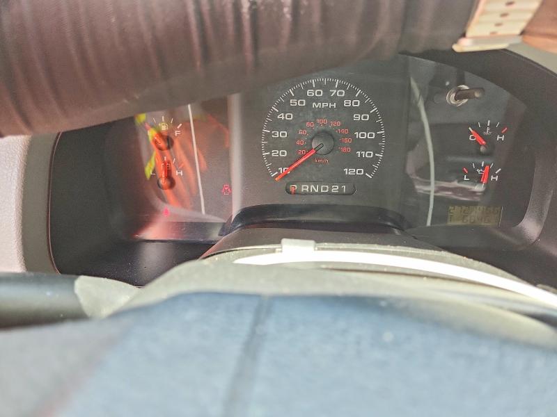 Photo 9 from auction – 2005 FORD F150 with VIN 1FTRF12245NB48754