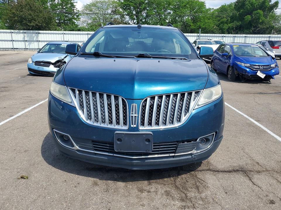 Photo 5 from auction – 2011 LINCOLN MKX with VIN 2LMDJ6JK9BBJ04344