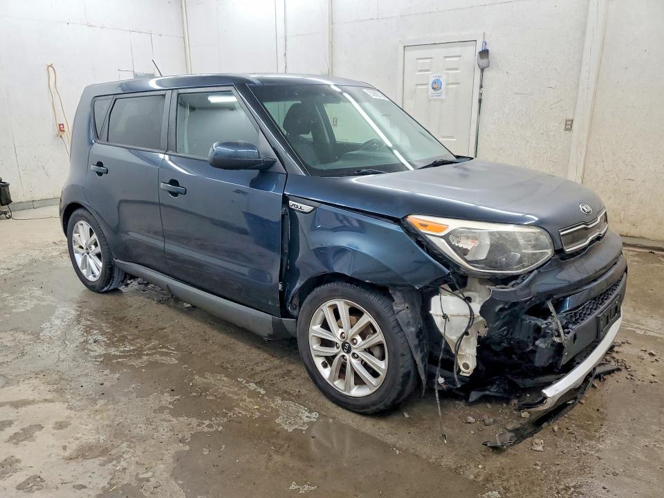 Photo 4 from auction – 2018 KIA SOUL with VIN KNDJP3A55J7506203