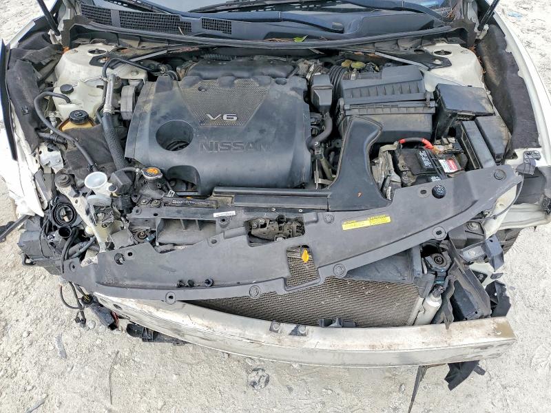 Снимка 11 от търг – 2016 NISSAN MAXIMA с VIN 1N4AA6AP4GC906912