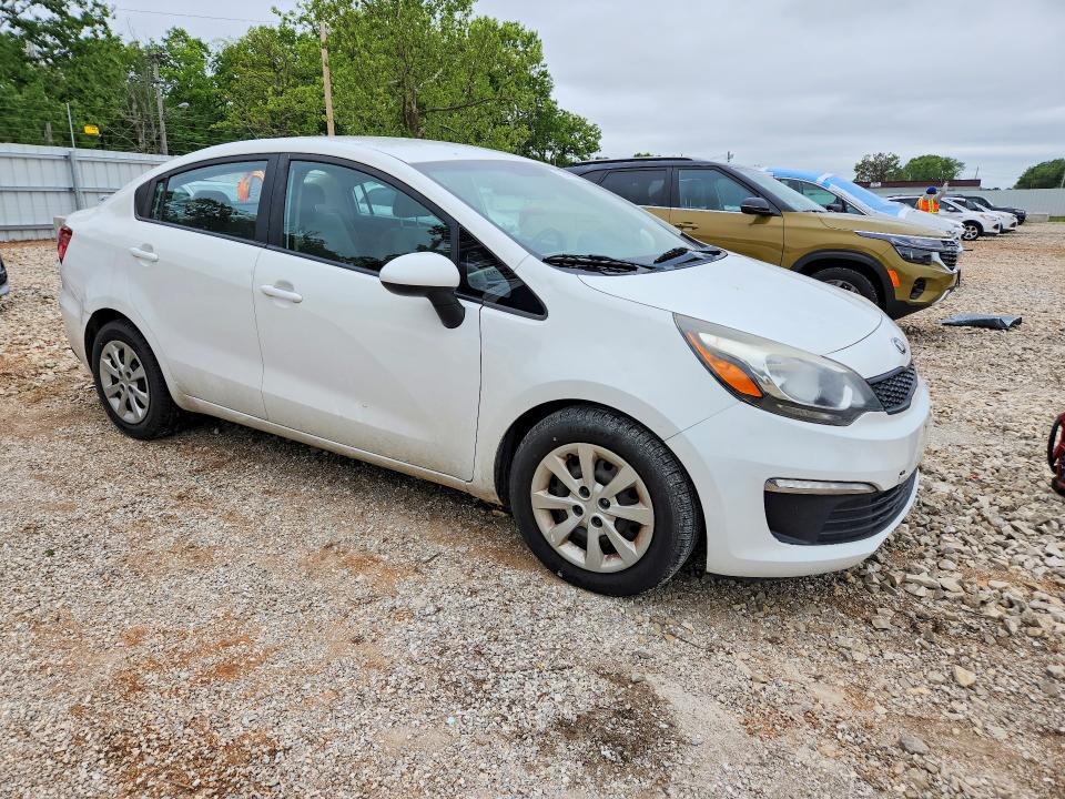 Photo 4 from auction – 2017 KIA RIO with VIN KNADM4A39H6046664