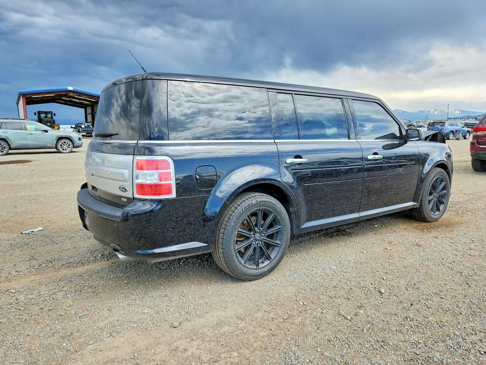 Photo 3 from auction – 2019 FORD FLEX with VIN 2FMHK6D82KBA13796