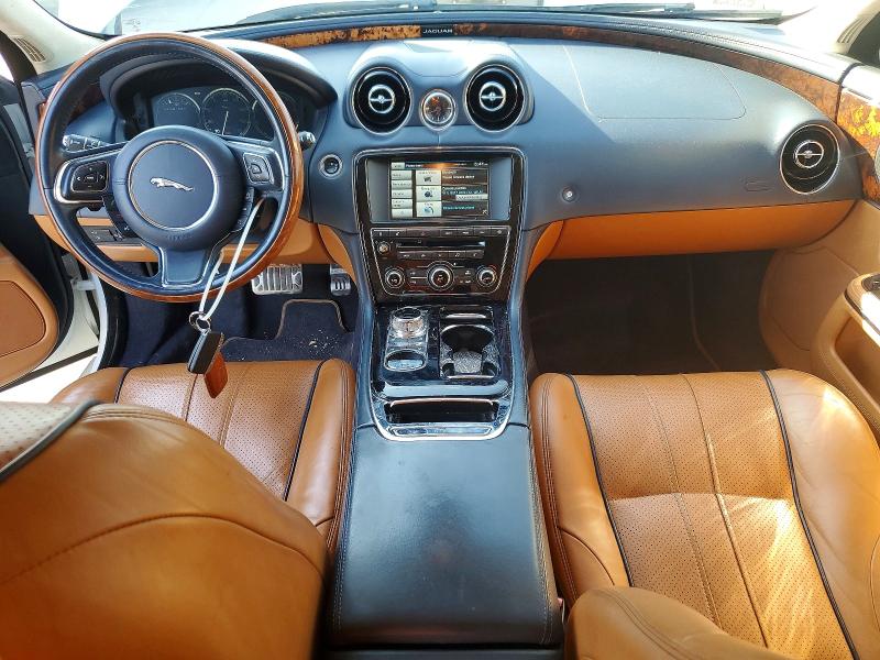 Photo 8 from auction – 2015 JAGUAR XJL with VIN SAJWJ2GD3F8V84238