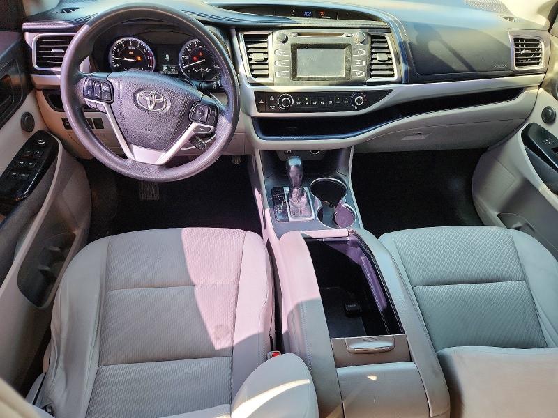 Photo 8 from auction – 2016 TOYOTA HIGHLANDER with VIN 5TDZKRFH4GS128543