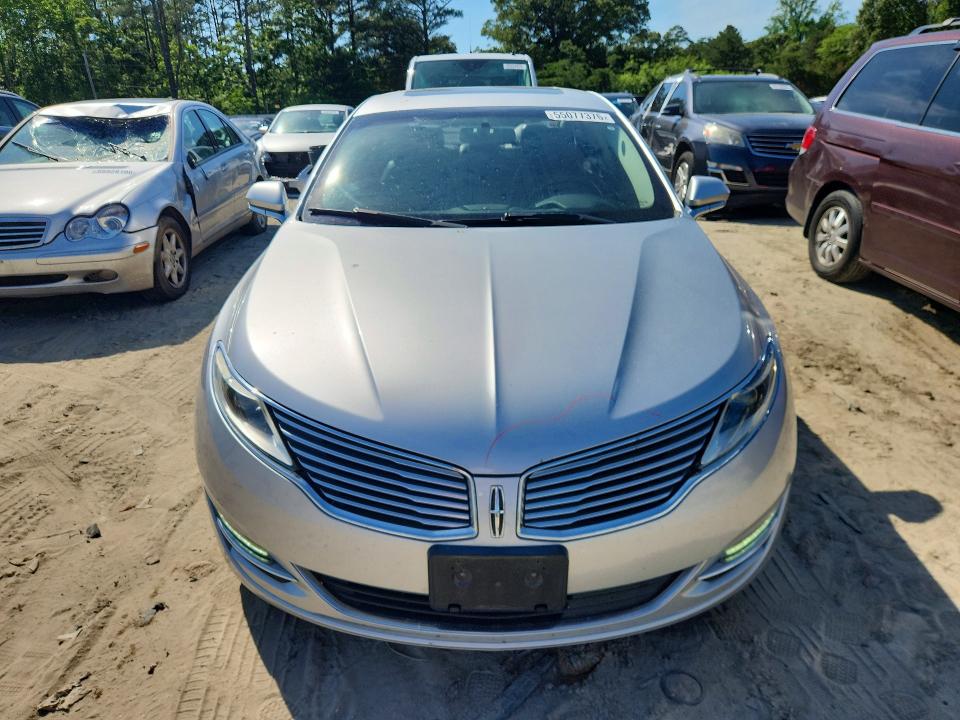 Photo 5 from auction – 2015 LINCOLN MKZ with VIN 3LN6L2J98FR610002