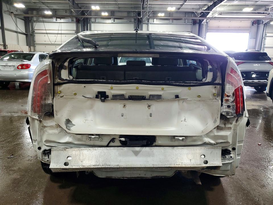Photo 6 from auction – 2012 TOYOTA PRIUS with VIN JTDKN3DUXC1547199